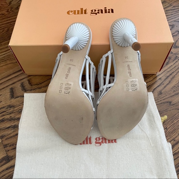 Cult Gaia Ark Heel - Picture 3 of 4